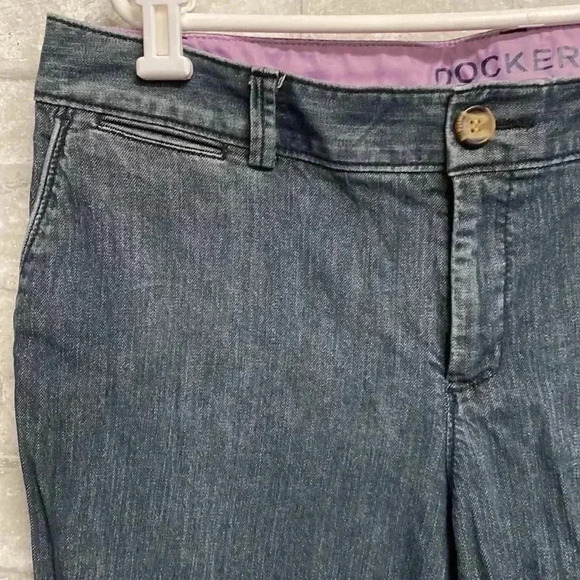 Womans Dockers blue denim Capri jeans - Picture 4 of 9